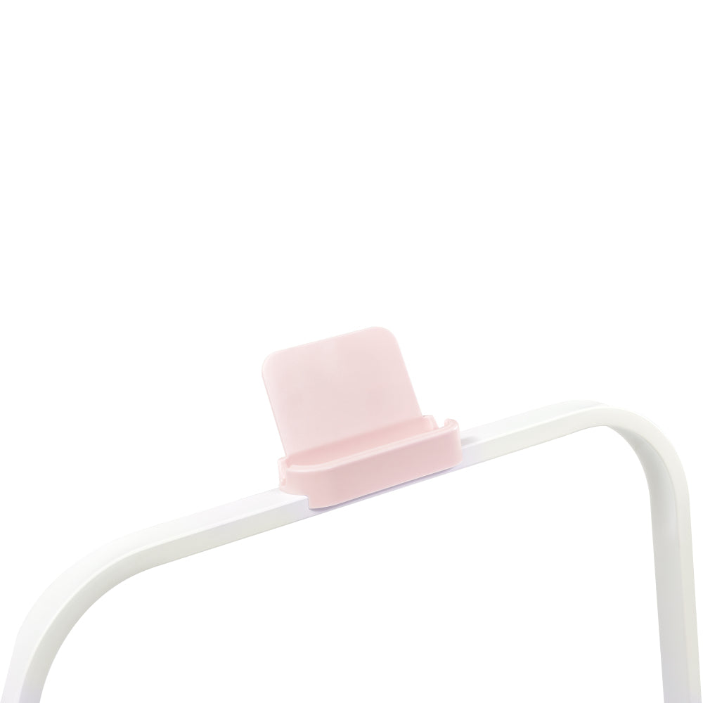 Detailansicht der rosa Handy-/Tablet-Halterung am Bügel.