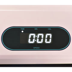 Nahaufnahme des LED-Displays auf dem rosa Motorgehäuse (zeigt 0:00).