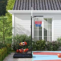 Rückansicht des Basketballständers im grünen Garten, zeigt die stabile Konstruktion.