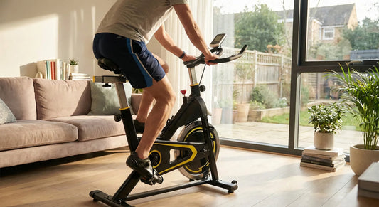 Gelenkschonendes Training auf dem Heimtrainer Geringer Widerstand