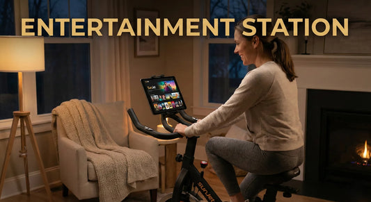 Heimtrainer mit Tablethalterung Serien schauen beim Sport
