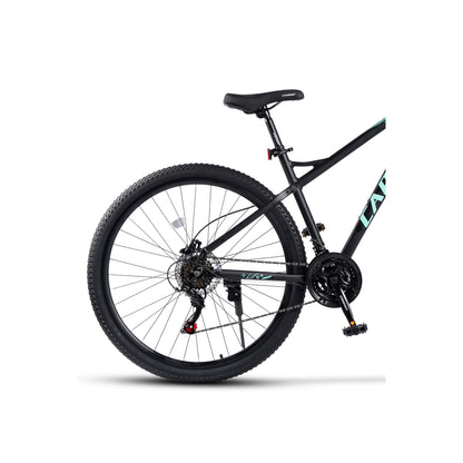 Detailaufnahme des Shimano 21-Gang Schaltwerks und der 14-28Z Kassette für präzis3-fach Kurbelsatz mit Kettenschutzring für kraftsparendes Fahren im Gelände.e Gangwechsel.