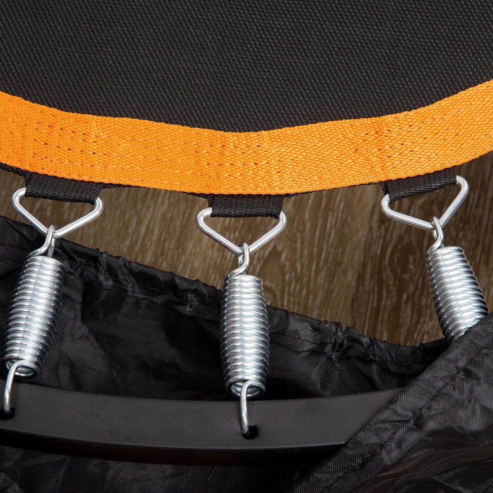 Close-Up der robusten Stahlfedern und der Befestigung am Rahmen.