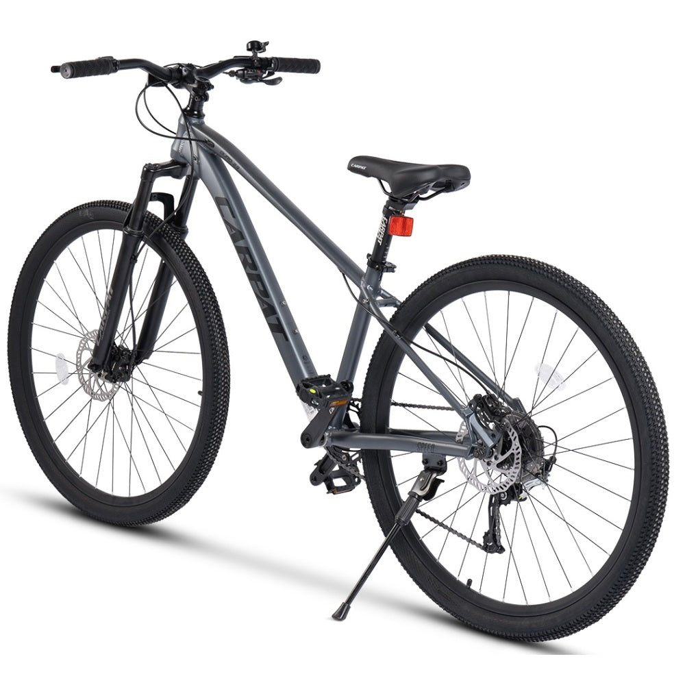 Detailaufnahme des Shimano Altus Schaltwerks und der 9-fach Kassette am grauen MTB