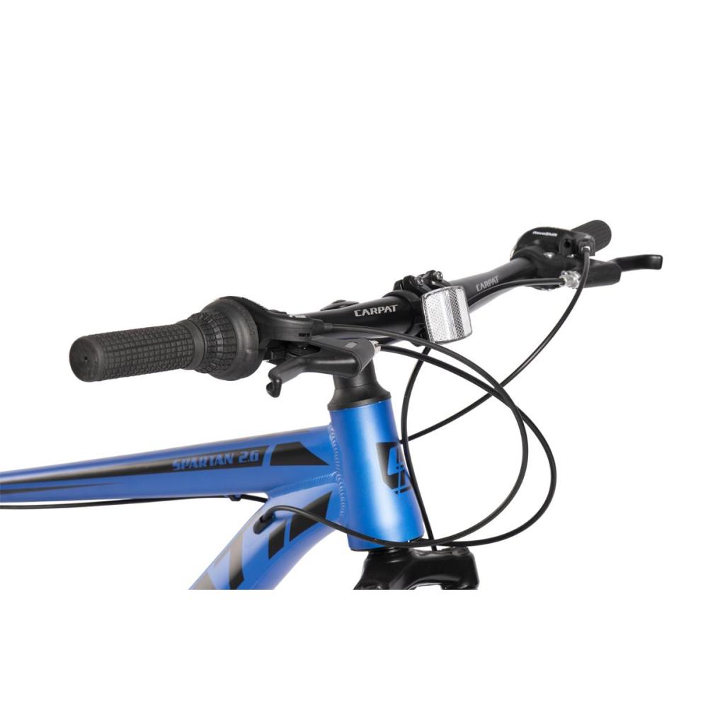 MTB-Lenker mit Schalthebeln, Bremshebeln und Frontreflektor.