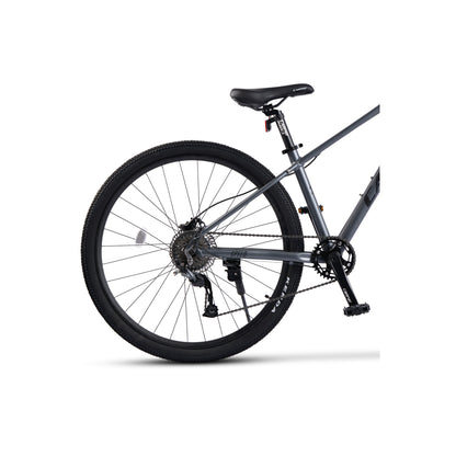 Nahaufnahme der Kassette, Kette und Hinterradnabe des 1x9 Antriebs am grauen MTB