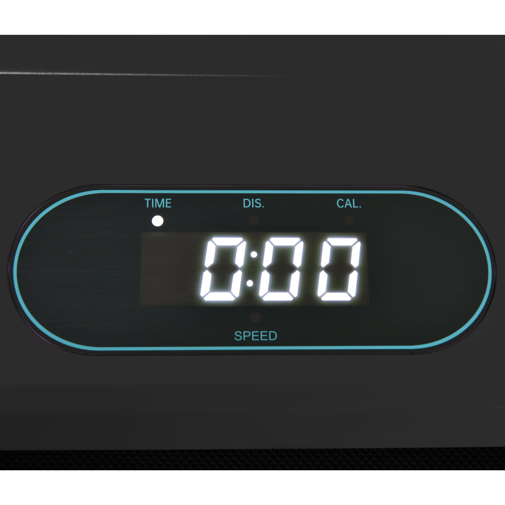 Nahaufnahme des LED-Displays auf dem schwarzen Motorgehäuse (zeigt 0:00).