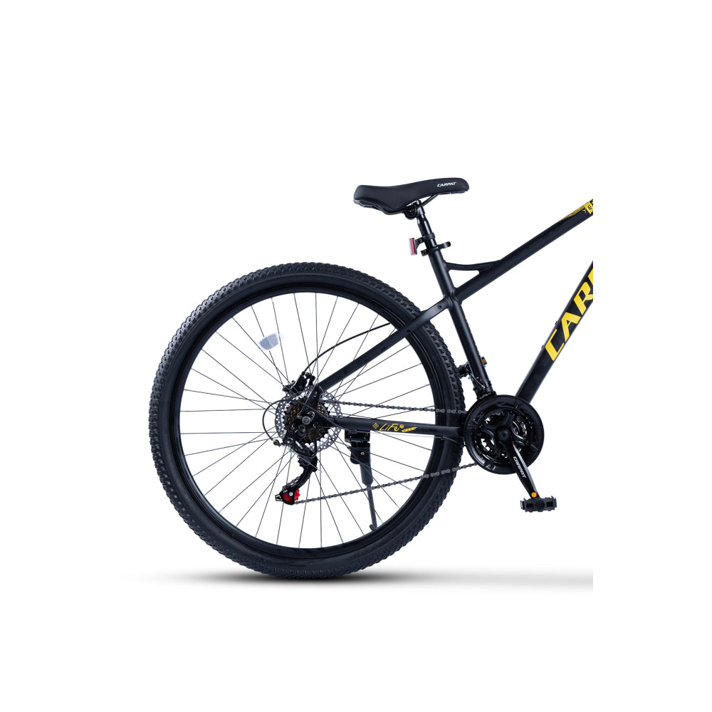 Rückansicht des Fahrrads mit Seitenständer und Reifenprofil.