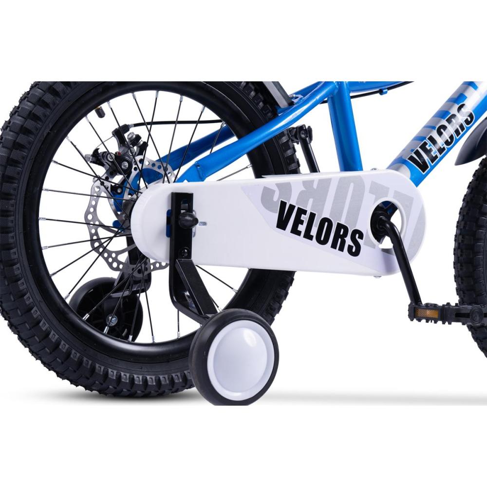 Rückansicht des blauen 18 Zoll Kinderrads mit Schutzblechen