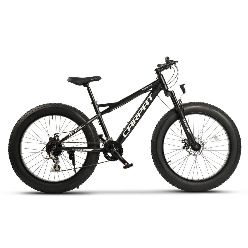 Robustes Offroad-Mountainbike in Schwarz mit dicken Reifen für Sand und Schnee.