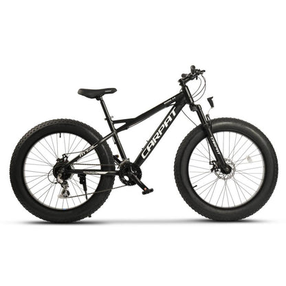 Robustes Offroad-Mountainbike in Schwarz mit dicken Reifen für Sand und Schnee.