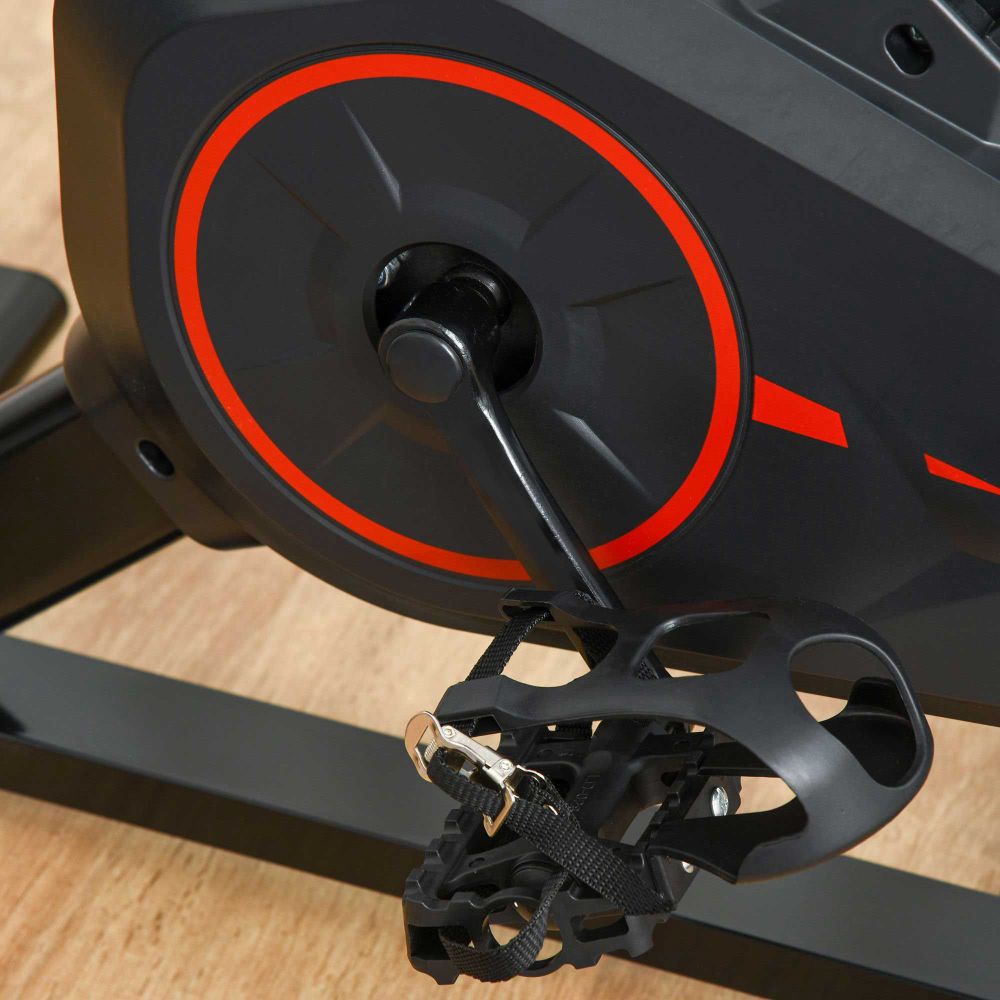 H101 Heimtrainer Schwungrad Detail – 6kg Masse für gleichmäßigen Bewegungsablauf